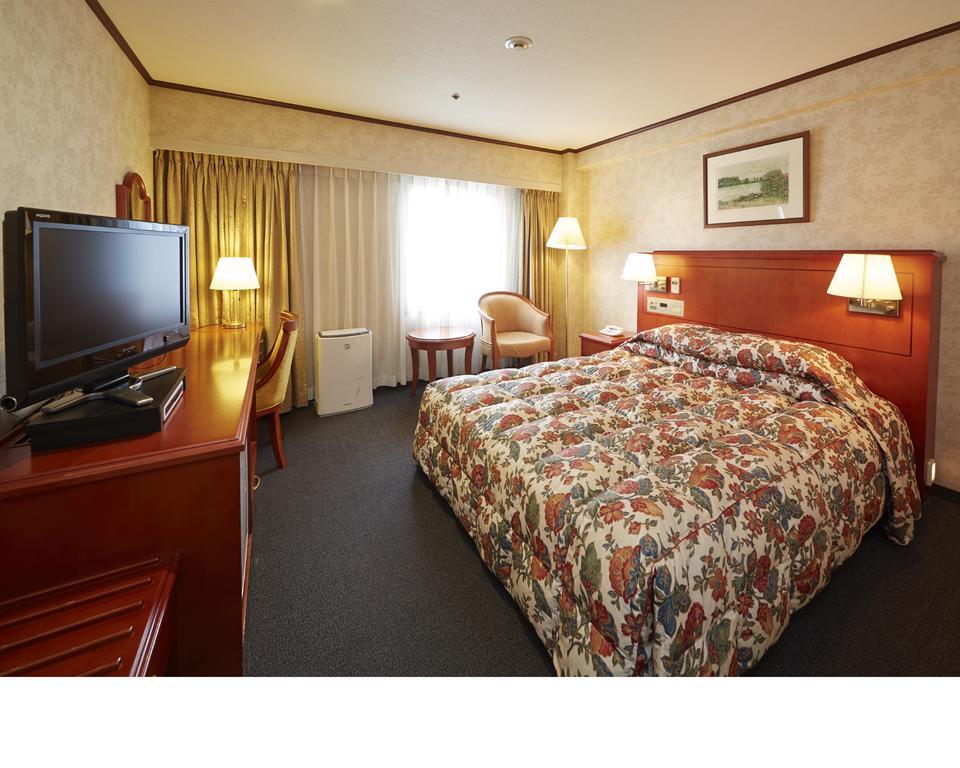 Yours Hotel Фукуи Екстериор снимка
